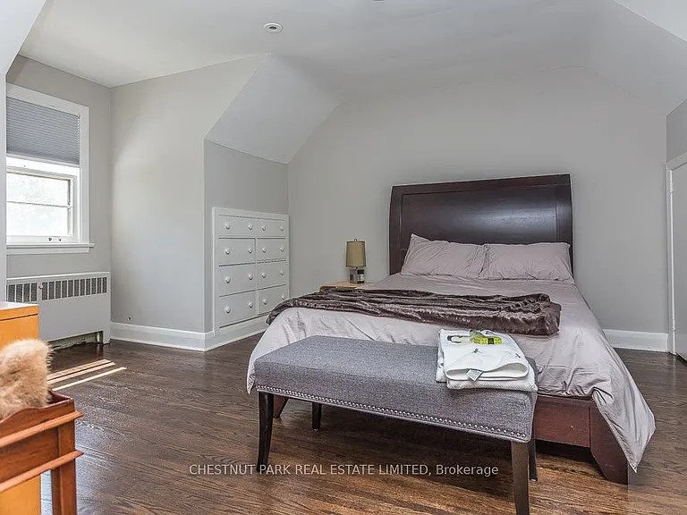 180 Strathgowan Ave — Photo 15