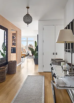 Rented by Compass | media 14