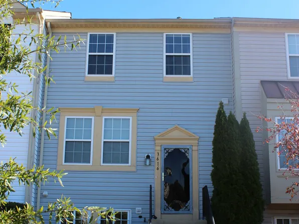 3616 Community Dr, District Heights, MD 20747