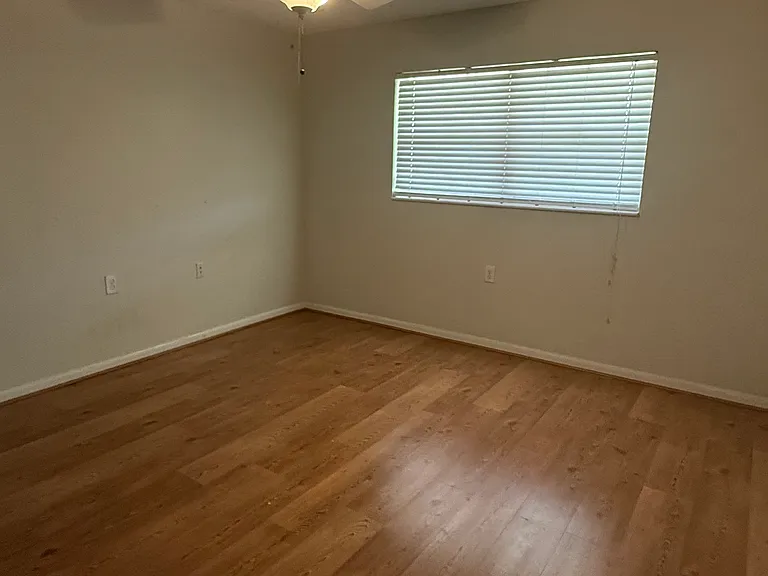 1900 S Kanner Hwy #206 — Photo 6