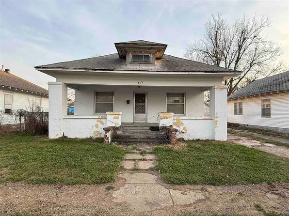 805 W McKinley Ave, Blackwell, OK 74631