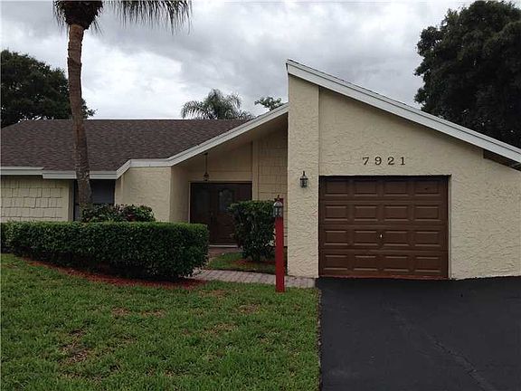 2nd image of 7921 NW 47th Pl