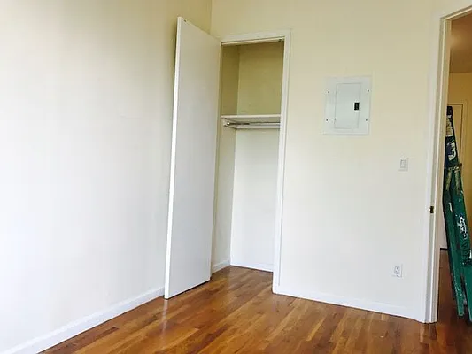 Rented by null | media 6