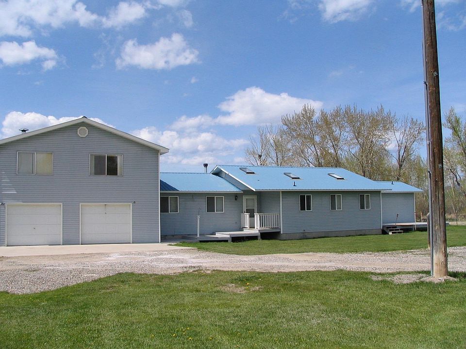 2nd image of 21 S Barracks Ln