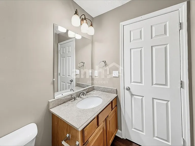 2310 Devonshire Dr — Photo 14