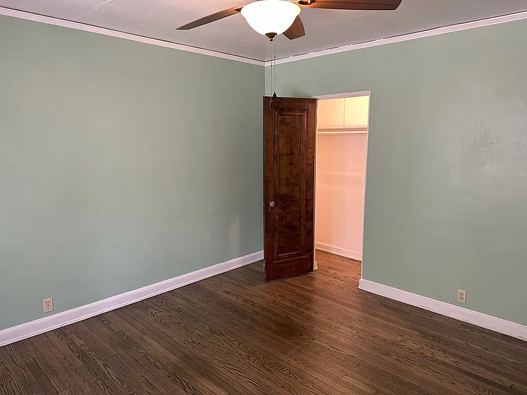 1328-1330 Martha Washington Dr — Photo 15
