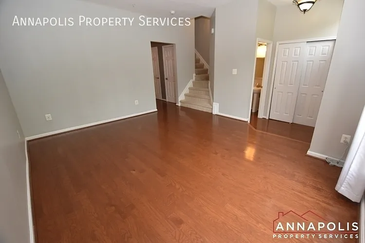 37 Harbour Heights Dr — Photo 9