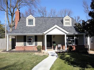 797 Glenvista Pl, Saint Louis, MO 63122