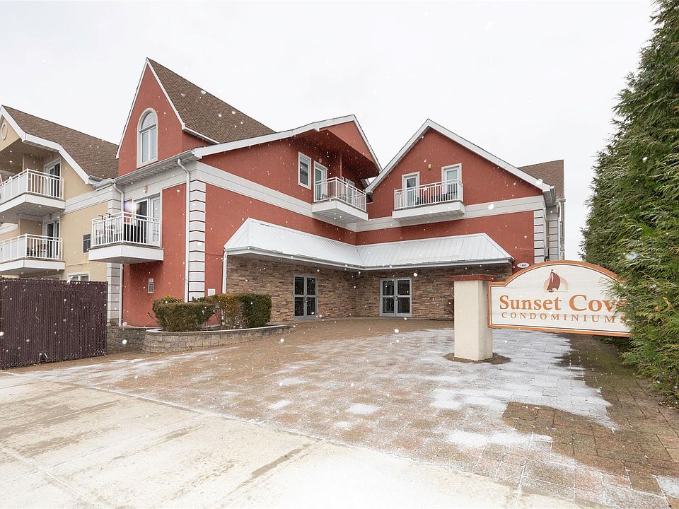1st image of 1490 Outlook Avenue #N5