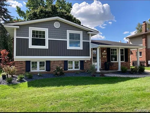 37947 Howell St Photo 1