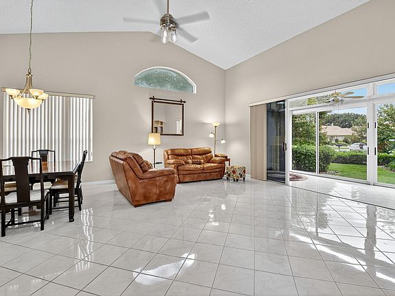 5th image of 8997 Shoal Creek Lane