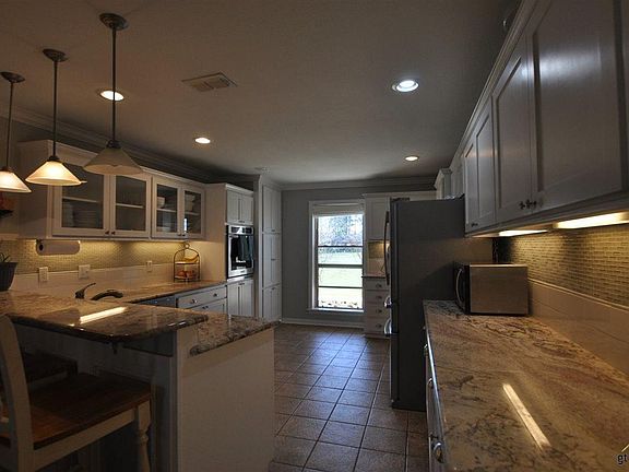 2nd image of 15103 County Road 2215