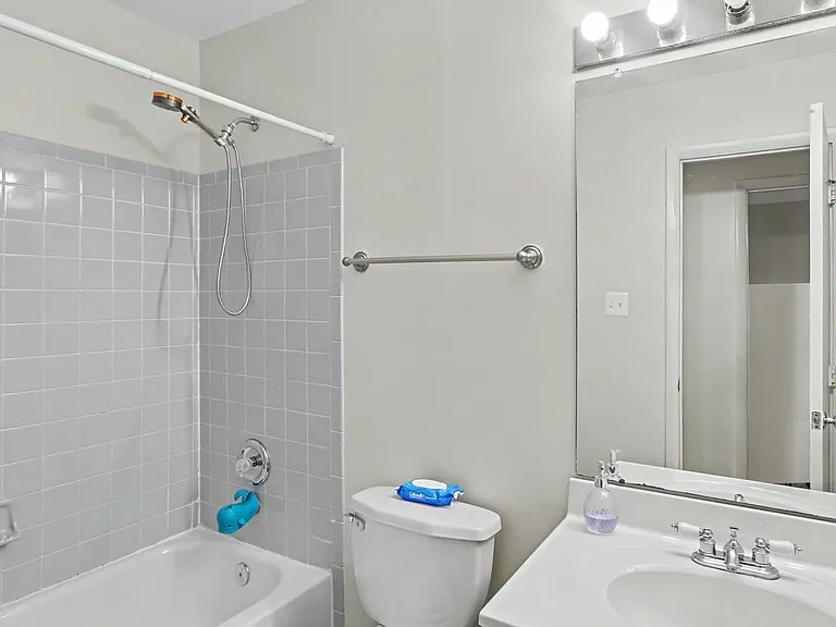10225 Cove Ledge Ct — Photo 36