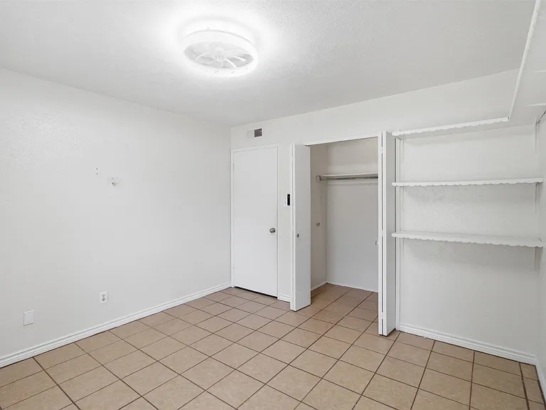 3709 Yaupon Dr — Photo 11
