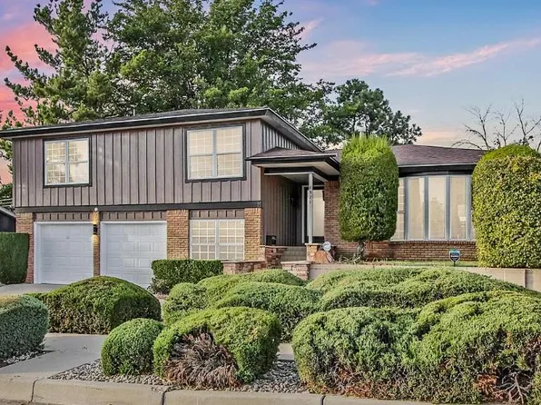 8521 James Ave NE, Albuquerque, NM 87111