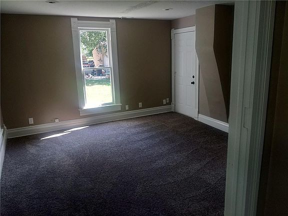 5th image of 505 W Peoria St