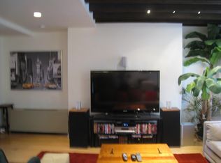 1414 Pine St, Philadelphia, PA 19102