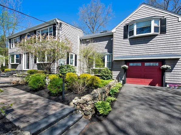 399 Lowell St, Peabody, MA 01960