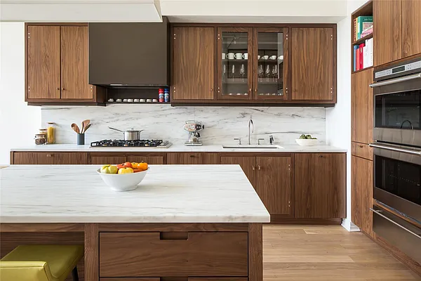 Sold by Douglas Elliman | media 14