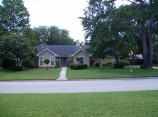336 Glenlyon Dr, Orange Park, FL 32073