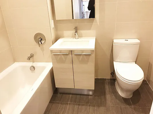 Rented by NY Space Finders Inc. | media 24