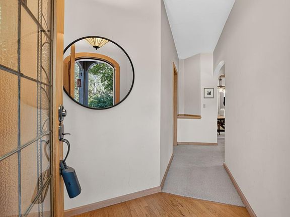 5th image of 3940 Bannister Rd