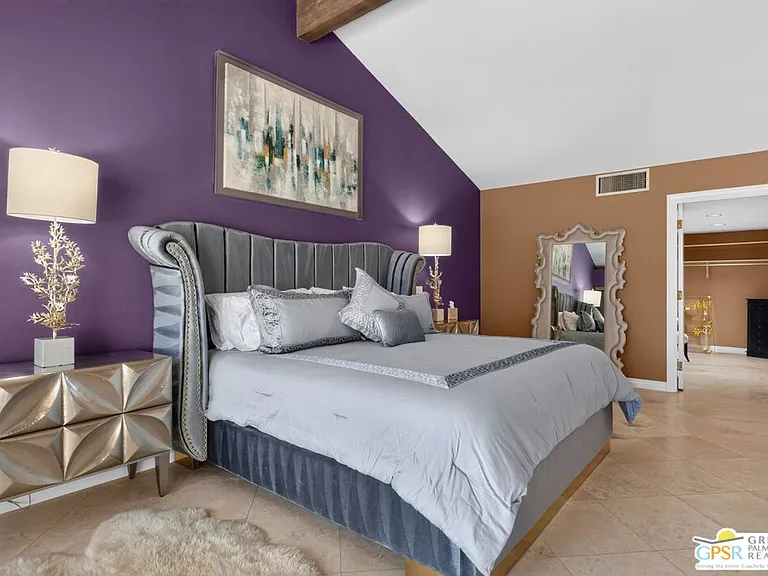 216 Kavenish Dr — Photo 18