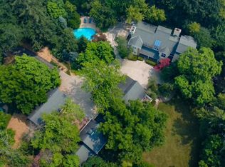 112 Brinker Rd, Barrington Hills, IL 60010