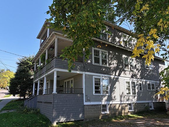 3rd image of 141 & 476 Howard & St. Paul Street