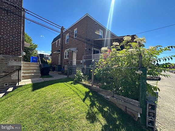 4th image of 1800 Megargee St