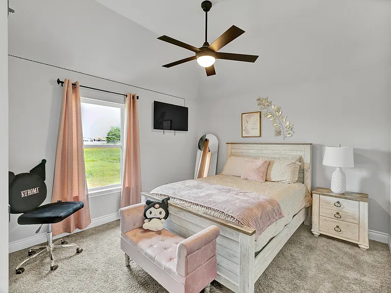1040 Cloudy Ct — Photo 13