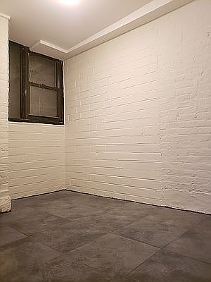 3rd image of 548 E 82nd St #2A