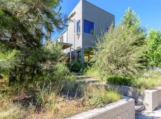 1203 NW Newport Ave, Bend, OR 97701