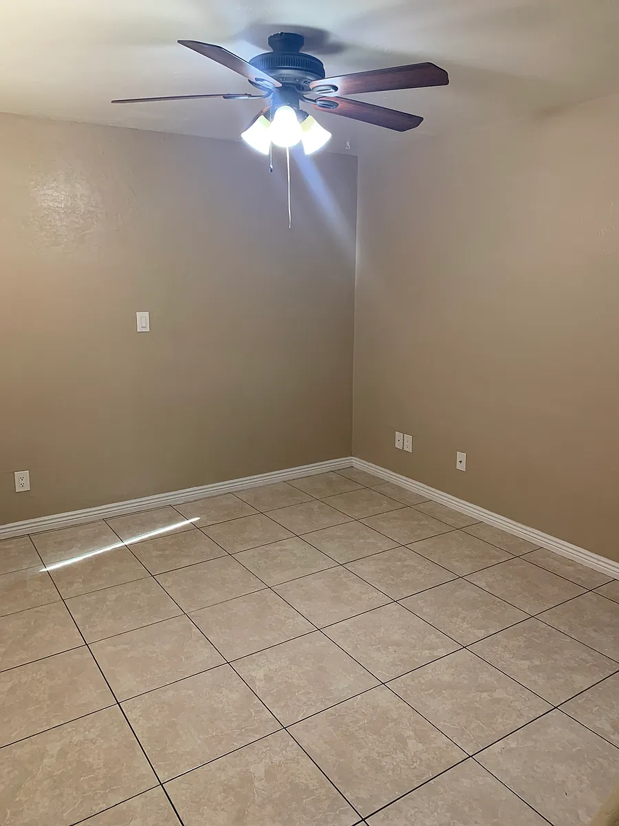 Building Photo - 1750 E Mateo Cir #111