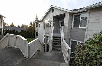 1st image of 16714 Cobblestone Dr APT 201