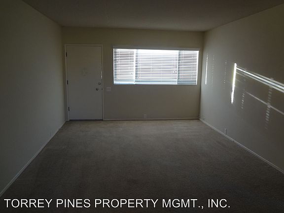 5th image of 2065 Diamond St APT G