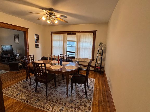 3rd image of 301 Sterling Ave