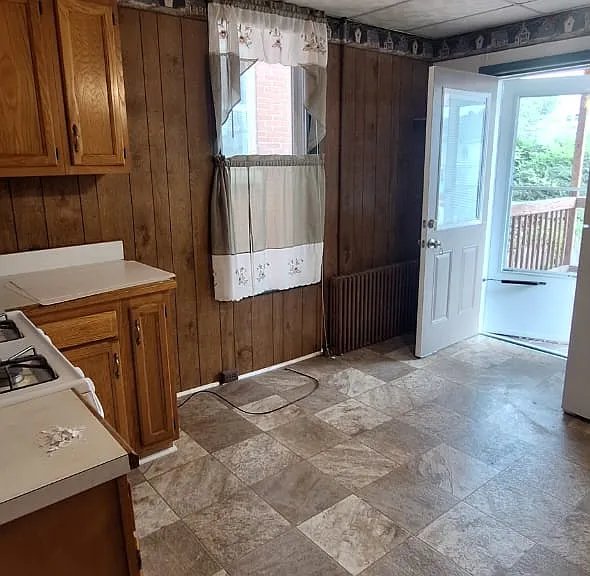 Kitchen, and back door