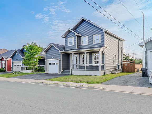3rd image of 28 Kenai Crescent
