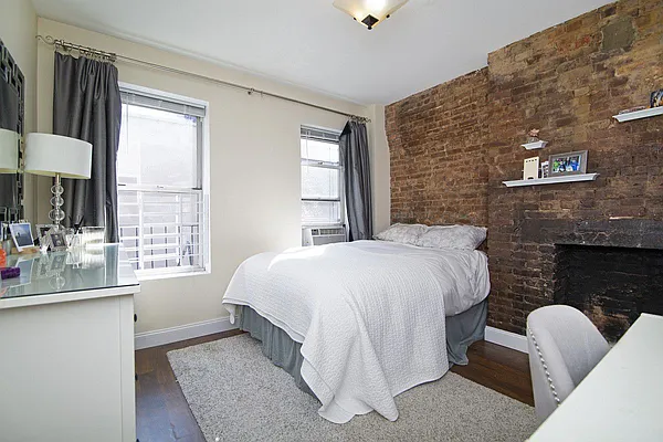 Rented by Avi Nash Associates | media 16