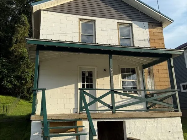 104 Coe Ave, Clymer, PA 15728