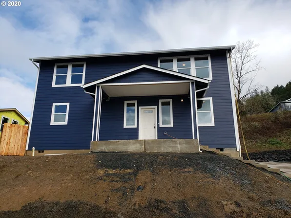 1016 Forest Heights St, Sutherlin, OR 97479