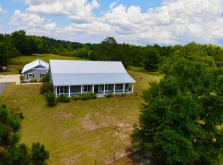 1760 Fox Hill Rd, Defuniak Springs, FL 32433