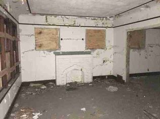 13647 Manning St, Detroit, MI 48205
