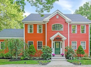 468 Webbs Mills Rd, Raymond, ME 04071