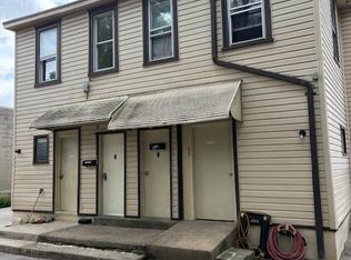 909 Springfield Rd, Darby, PA 19023