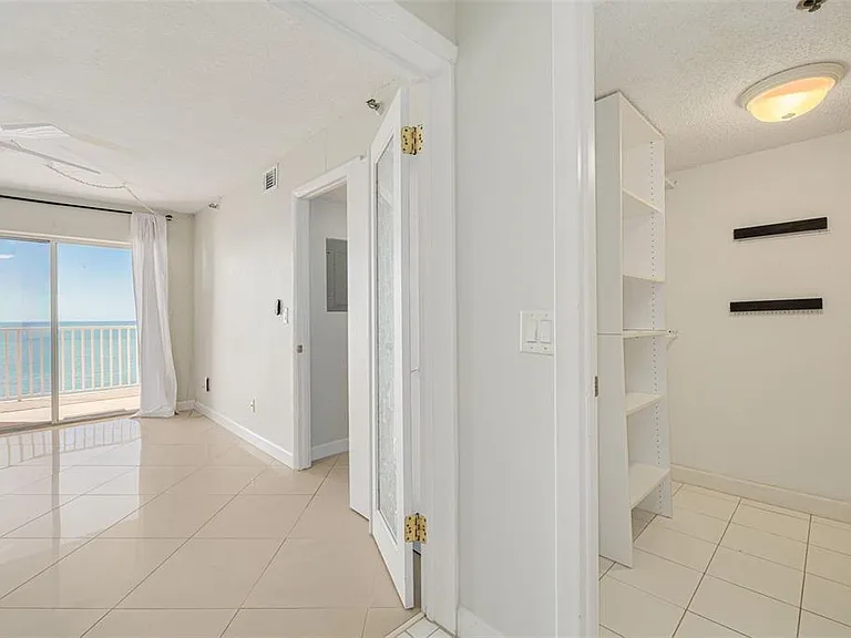 7432 Sunshine Skyway Ln S #704 — Photo 19