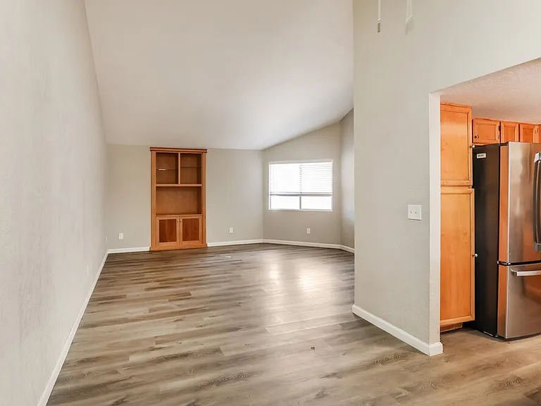 10061 E Domenic Ln — Photo 5