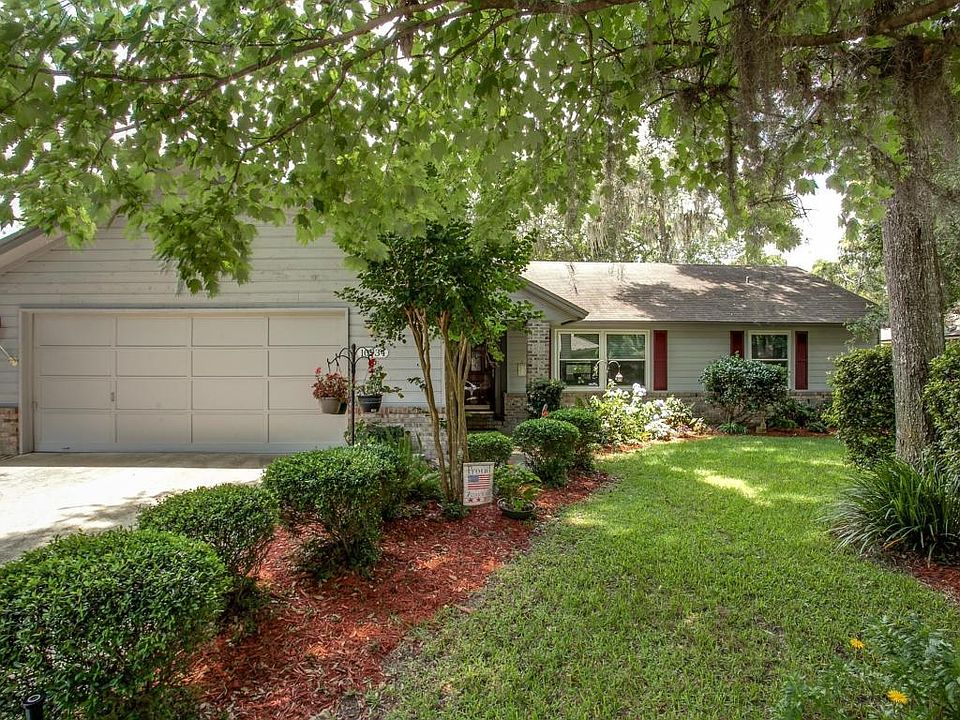 1st image of 10934 Berkshire Ln