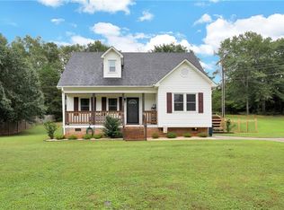332 Springdale Ave, Liberty, SC 29657